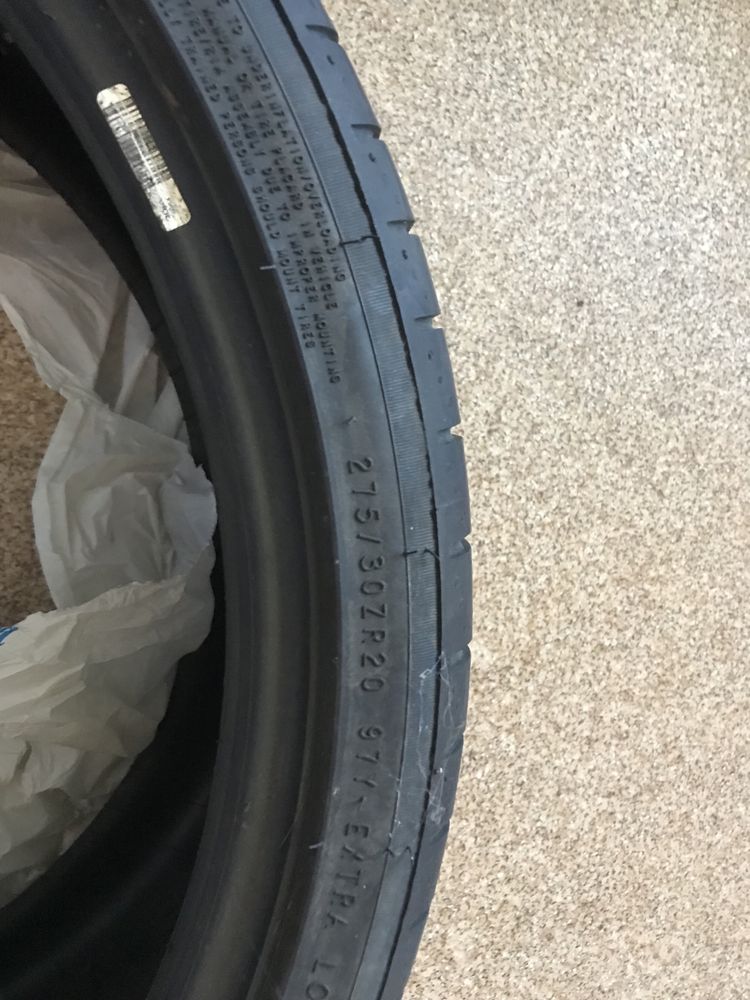 Nokian Hakka Black 2 275/30/20