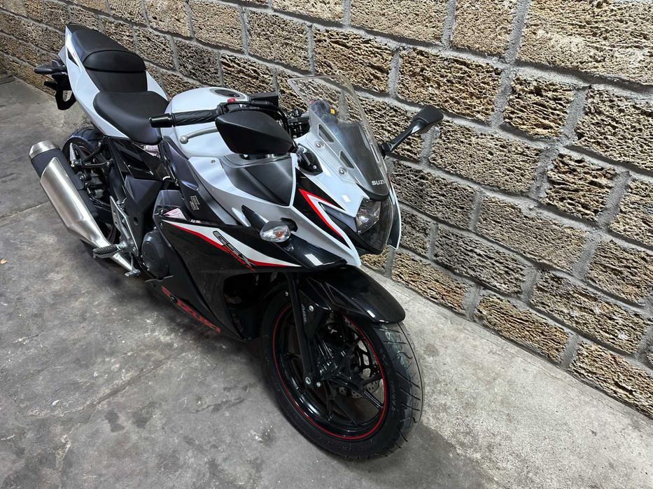 Suzuki GSX 250R з Японії