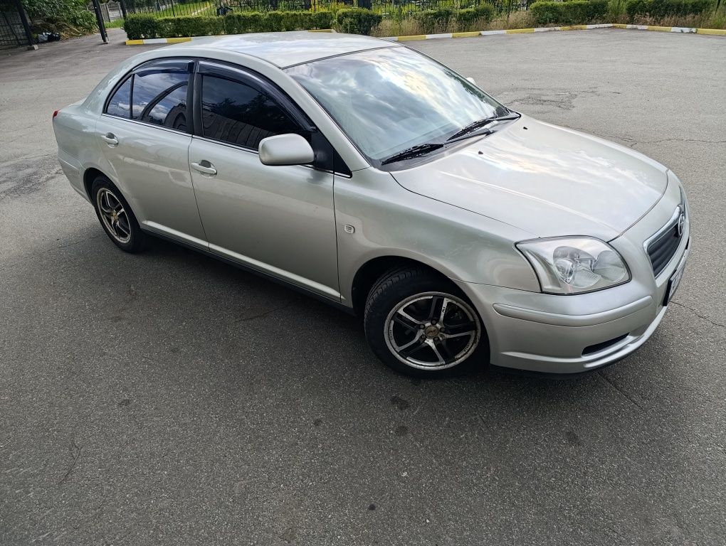 Продам Тойота Авенсис в хорошем состоянии