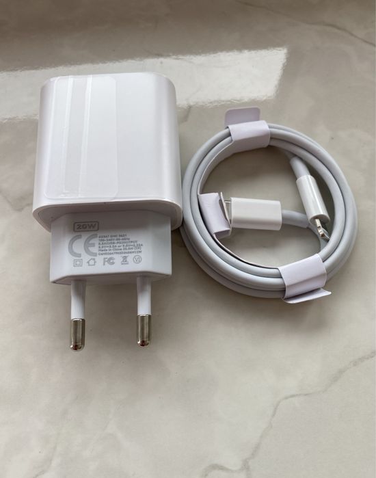 Швидкісна зарядка для iPhone 20w (адаптер + кабель) | Нова