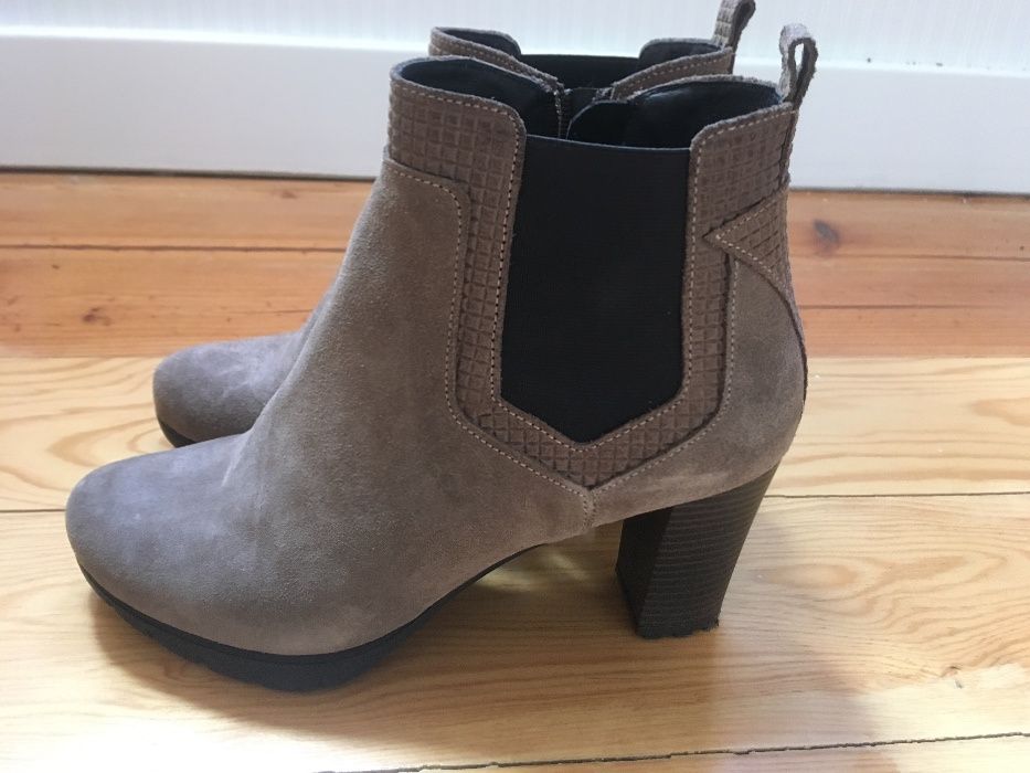 Botins Flashoes cor taupe (tam. 37)