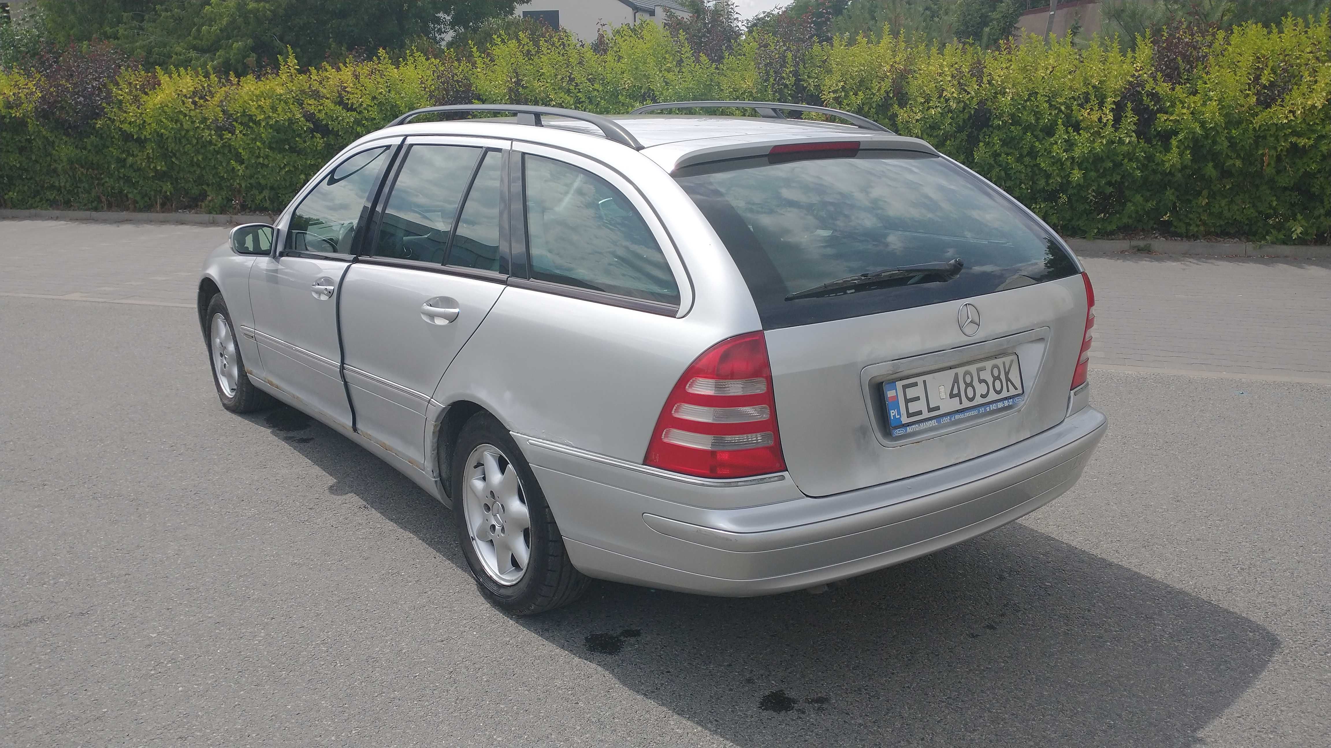 Mercedes C200 Kompressor 163KM, z małym przebiegiem.