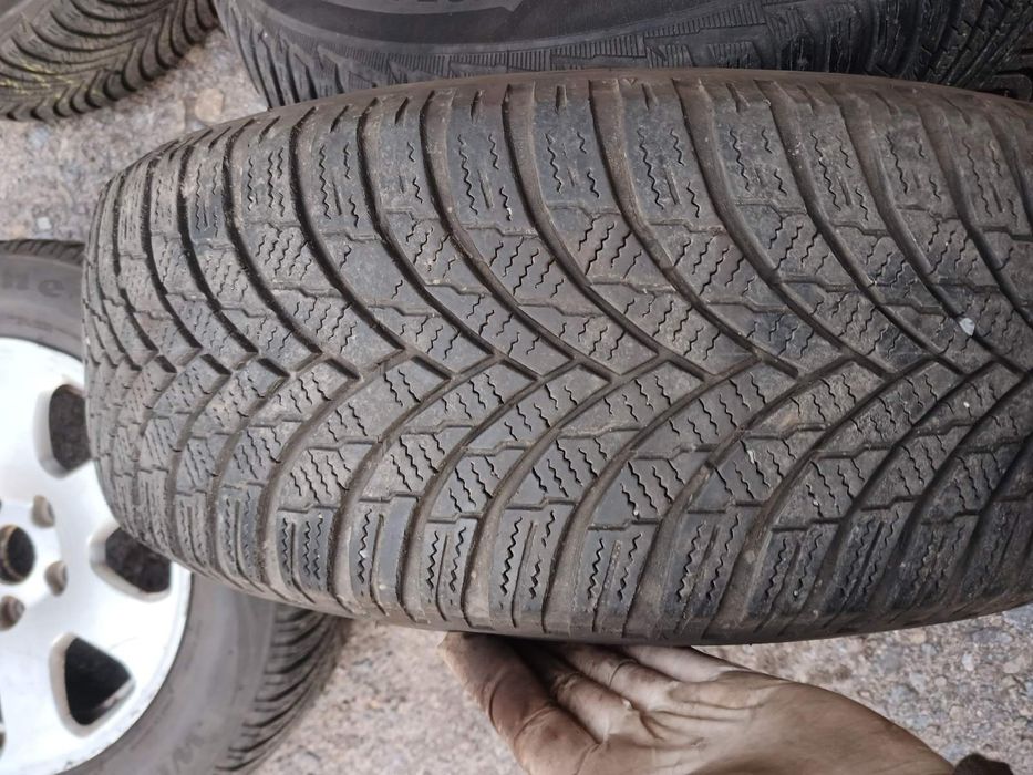 Диски 5/112 з зимовою резиною 195/65 R15
