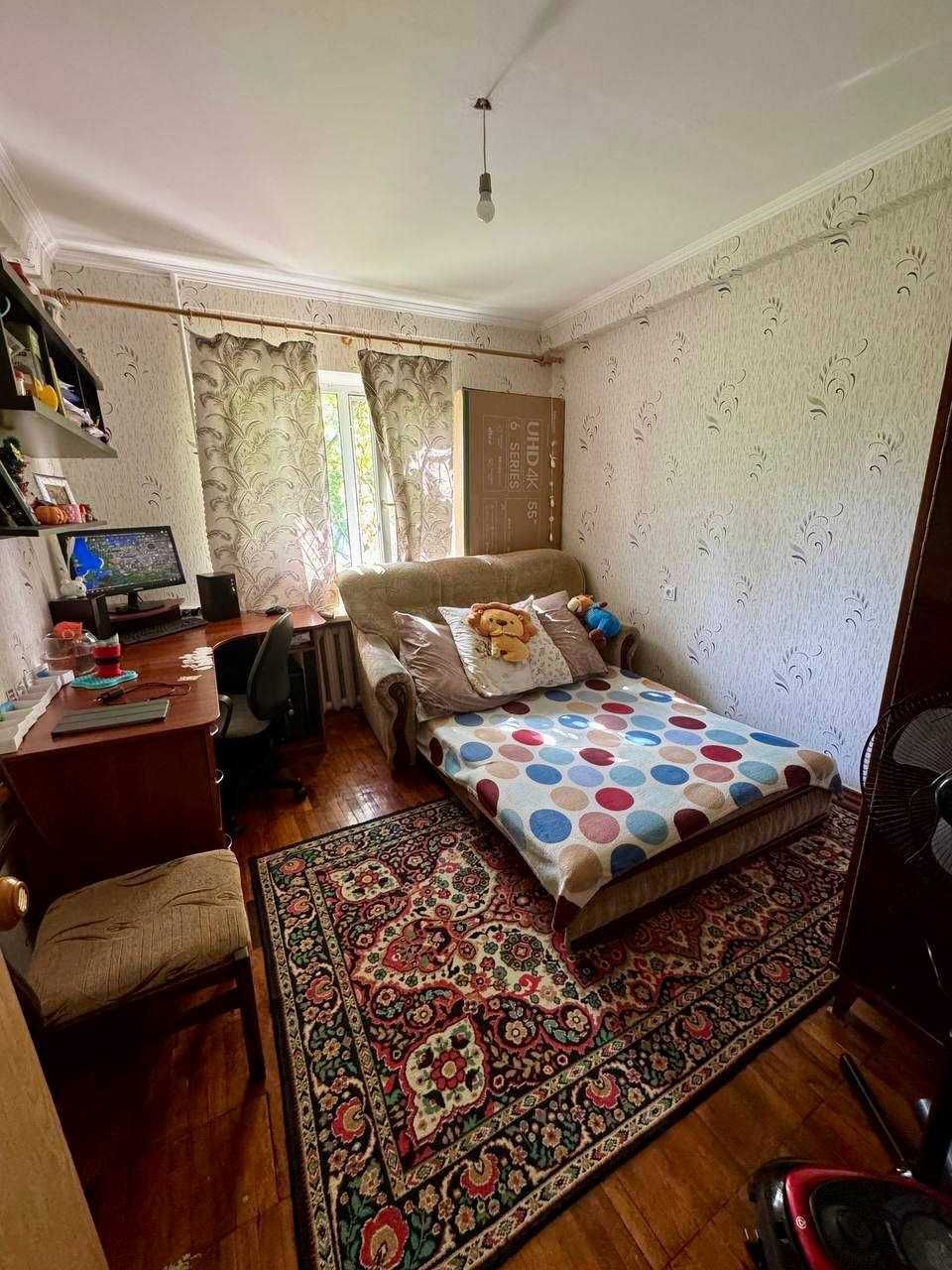 Продам 2х комнатную квартиру район "Роддом"