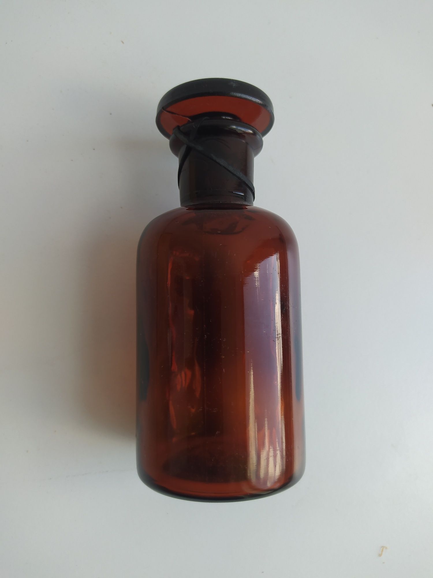 Stara butelka ciemne szkło korek na szlif  200 ml