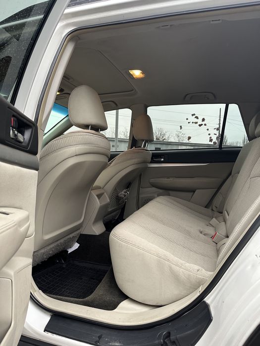 Subaru Outback 2012 • 2.5 газ/бензин , для військових