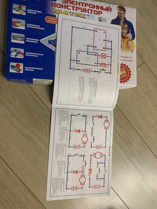 Електронний конструктор "Знаток", 180 схем