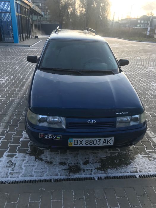 Продаю ваз 2111.