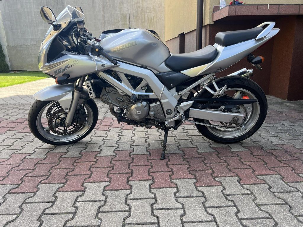 Suzuki SV650S 2003 rok