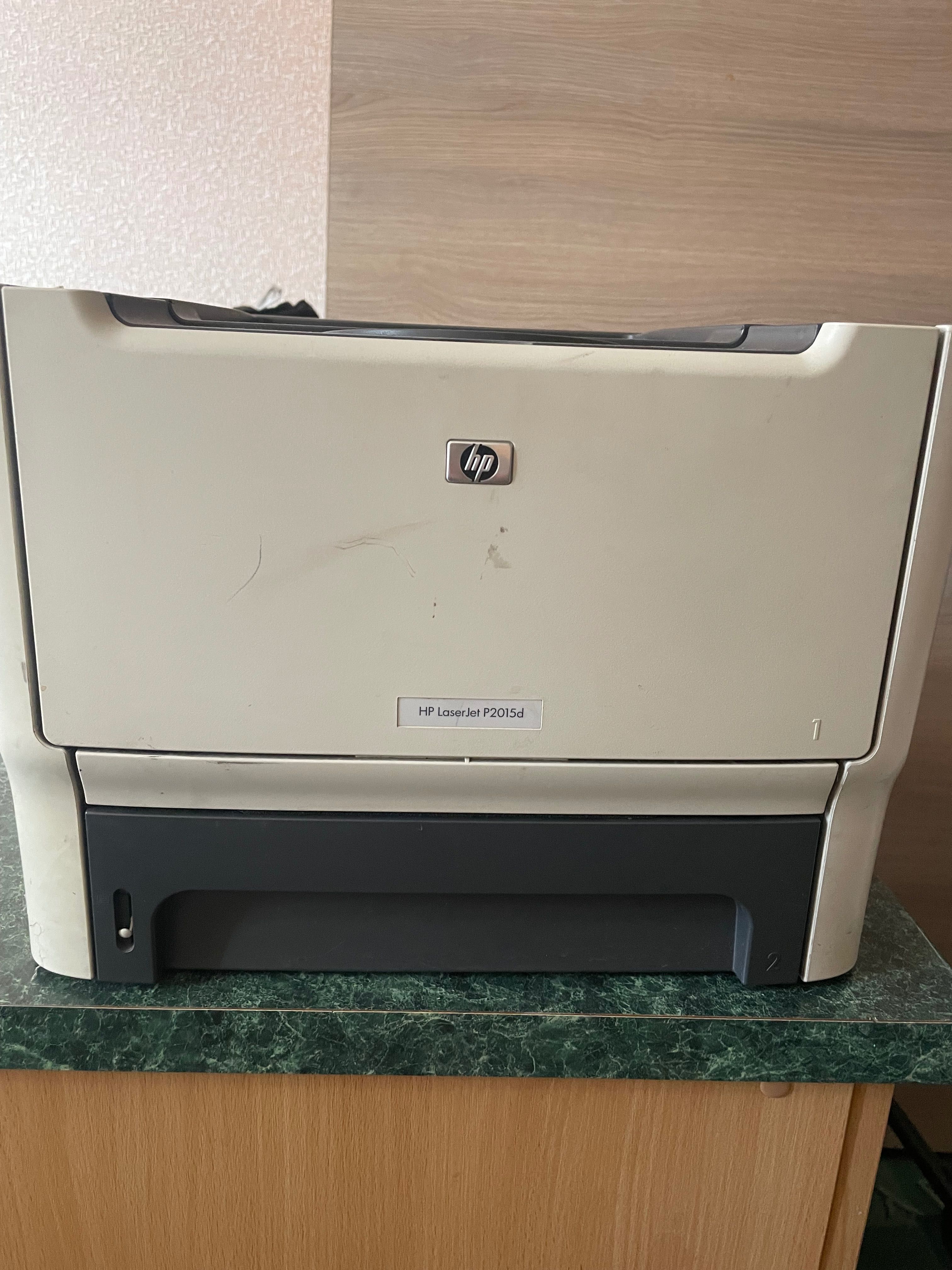 HP LaserJet P2015d
