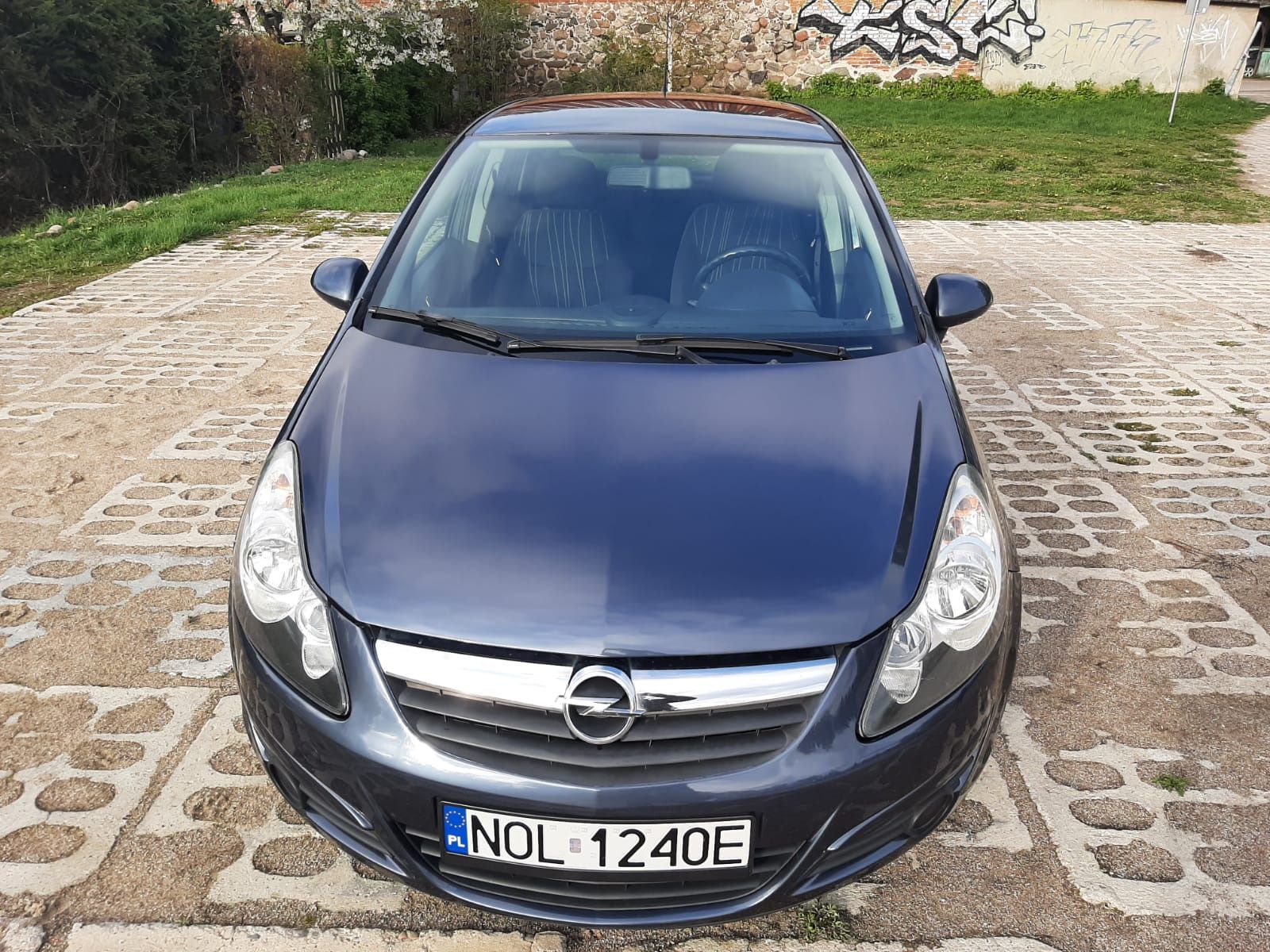 Opel Corsa 1,4 100 km.