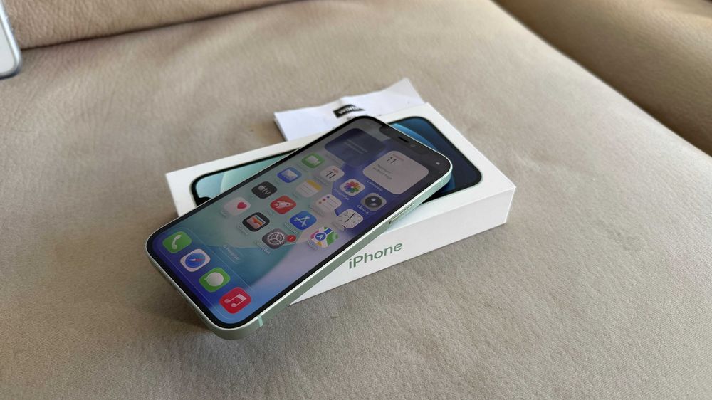 Vendo iPhone 12 64Gb Verde C/Fatura Nacional