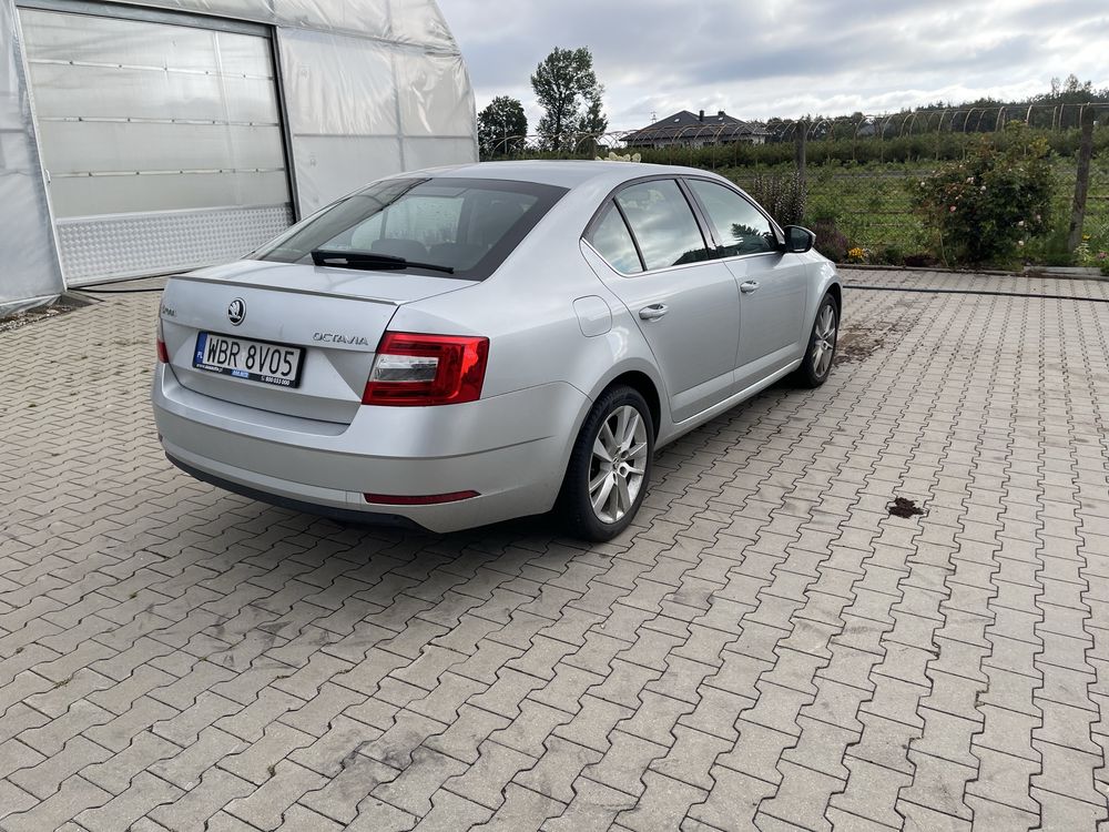 Skoda Octavia 2.0 tsi DSG STYLE