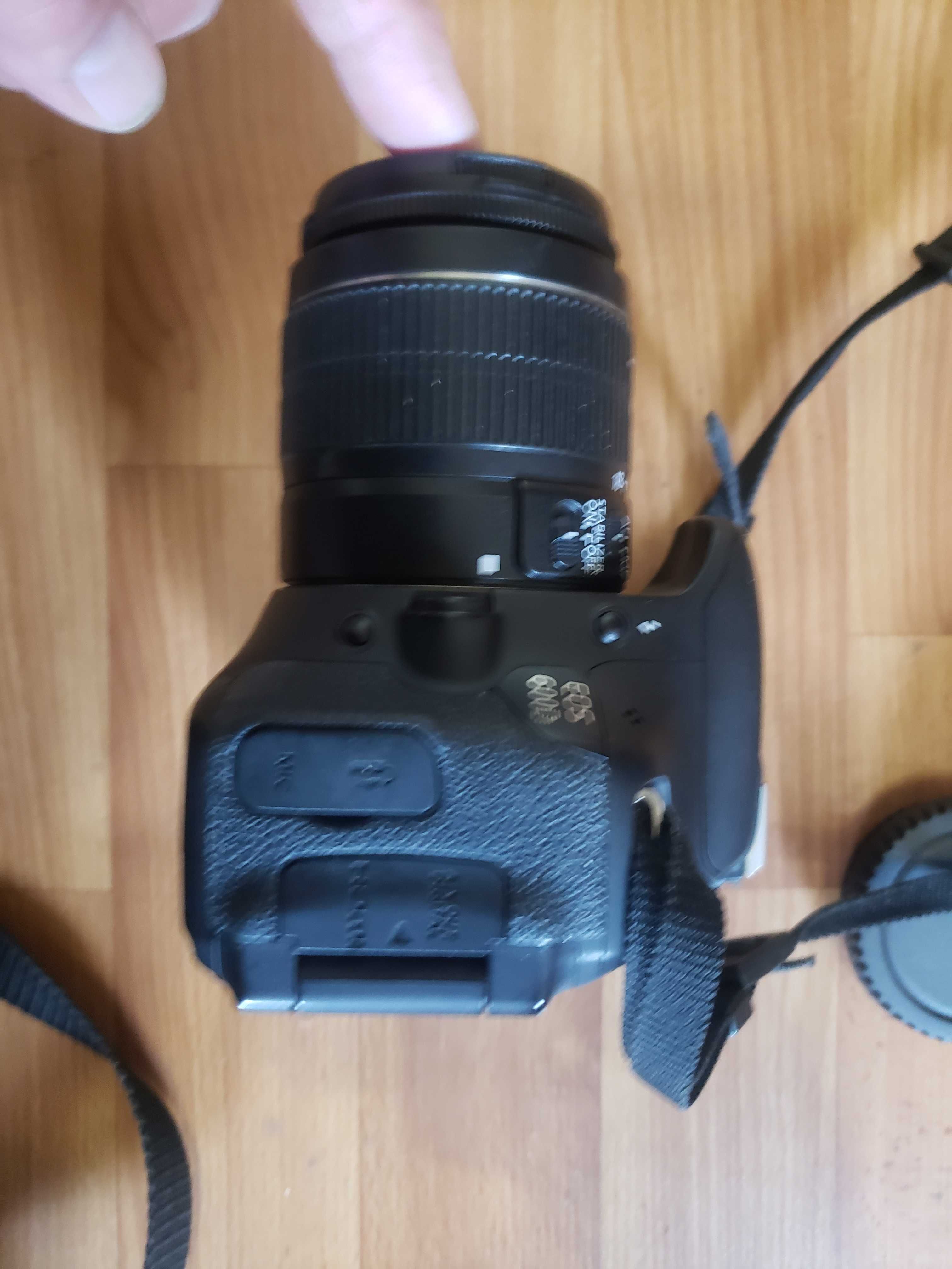 Продам фотоаппарат Canon EOS 600 d