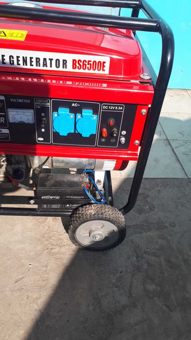 Продам бензиновый генератор MUSSTANG BS6500Е