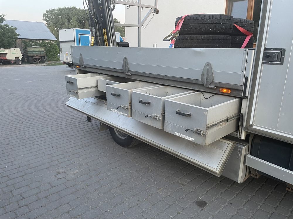 Iveco Daily 70c17 specjalistyczny z przeznaczeniem pod firmę elektrycz