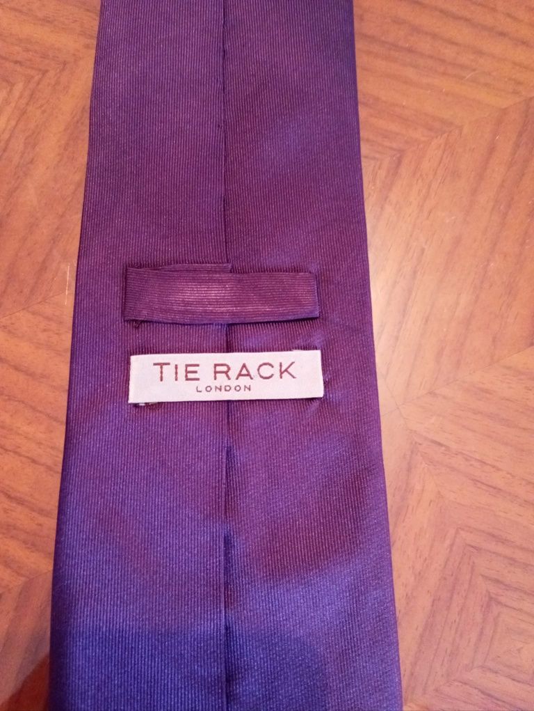 Gravata Tie Rack