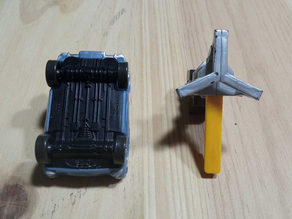 Cars 2 Action Agents - Finn Mcmissile