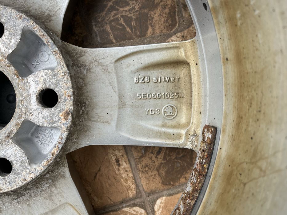 Диски R16 5/112 Skoda Octavia A5, A7, VW Colf 5/6/7, Caddy, Passat B7