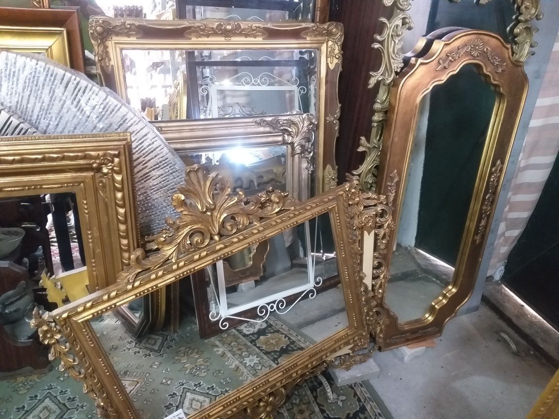 Enorme espelho(Vários)