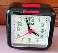 Годинник з будильником на батарейці