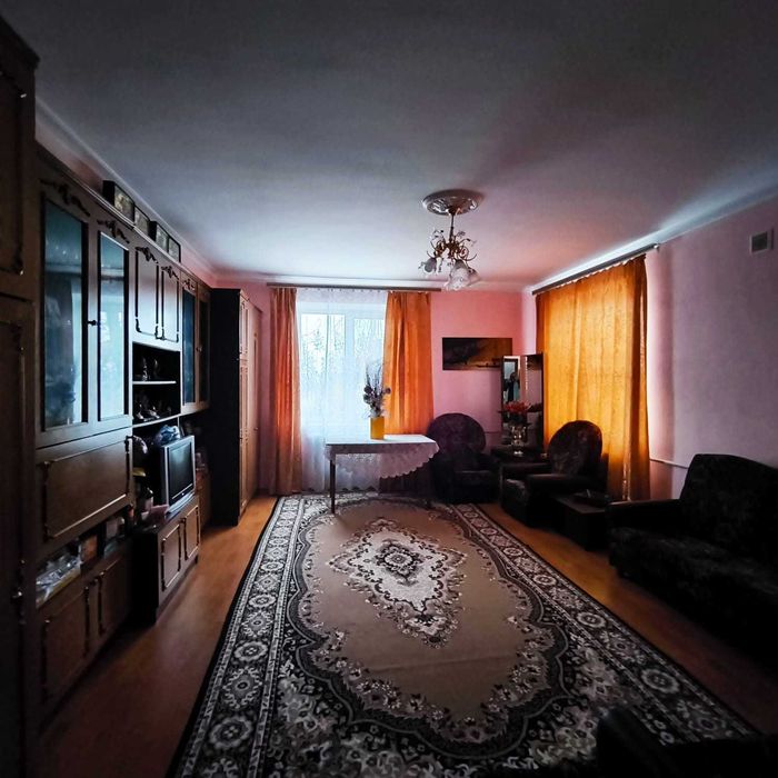 Продам будинок в мальовничому селі