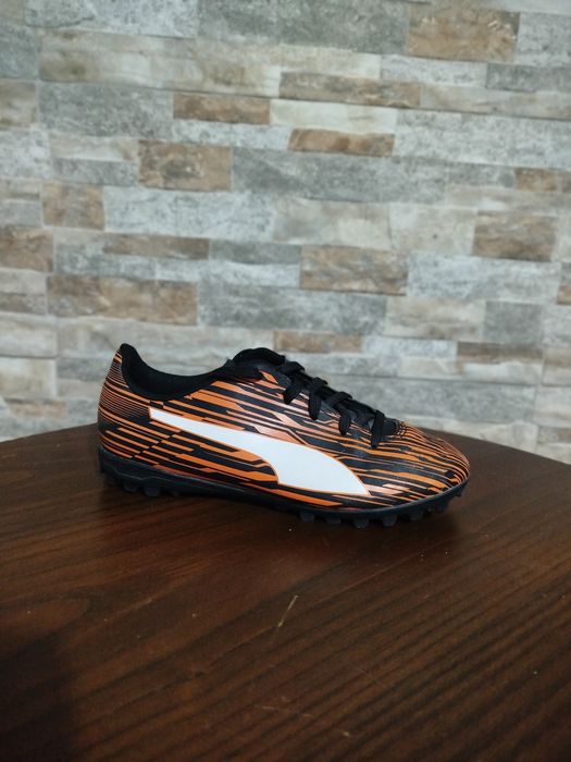 Sapatilhas Puma de futebol (n°35)