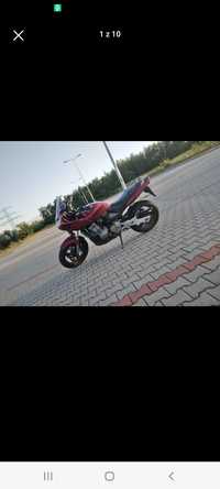 Motocykl Honda Hornet