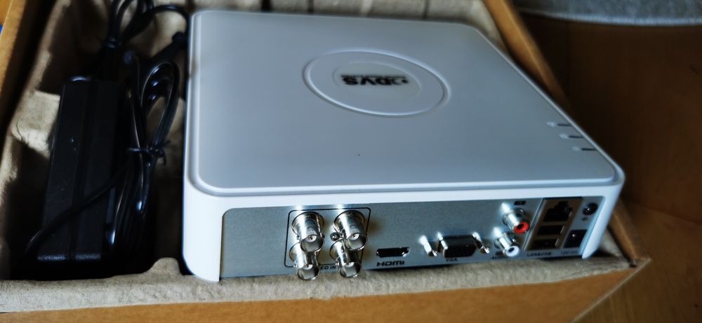 Zestaw kamer cctv + dysk twardy monitoring