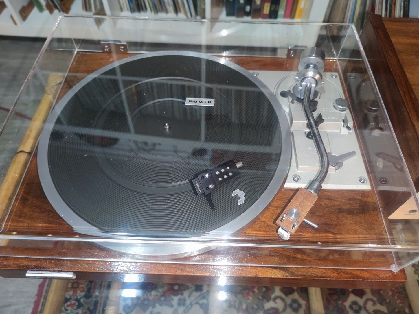 Amplificador  Pioneer SX-550 - Gira disco Pioneer PL-514 (LER ANUNCIO)
