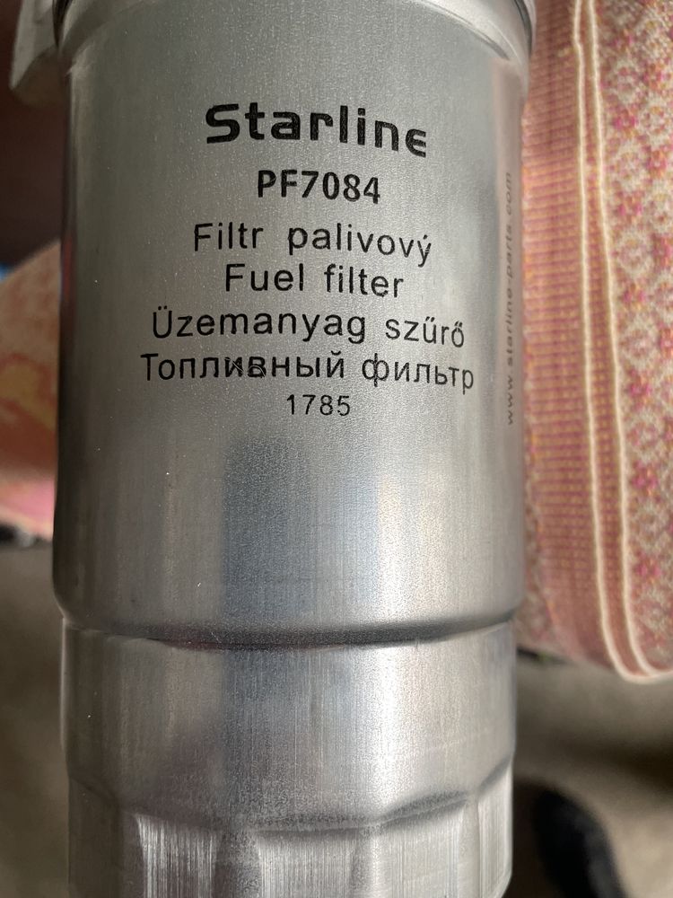 Топливный фильтр Starline PF 7084