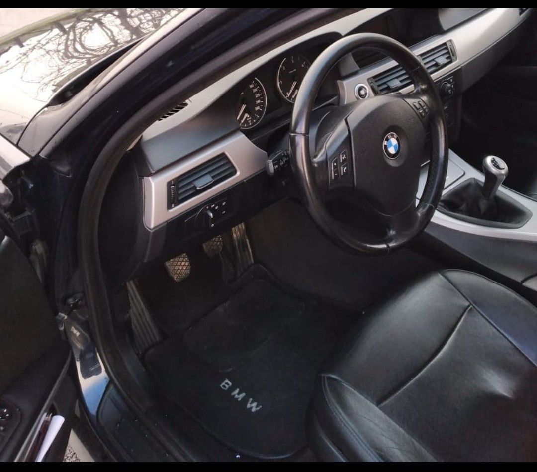 Bmw 320D 163cv Vendo Bmw 320D de 163cv de 2006. Selo antigo. Tem 383 m