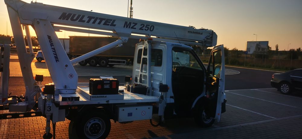 Wynajem podnośnika koszowego 25 metrów