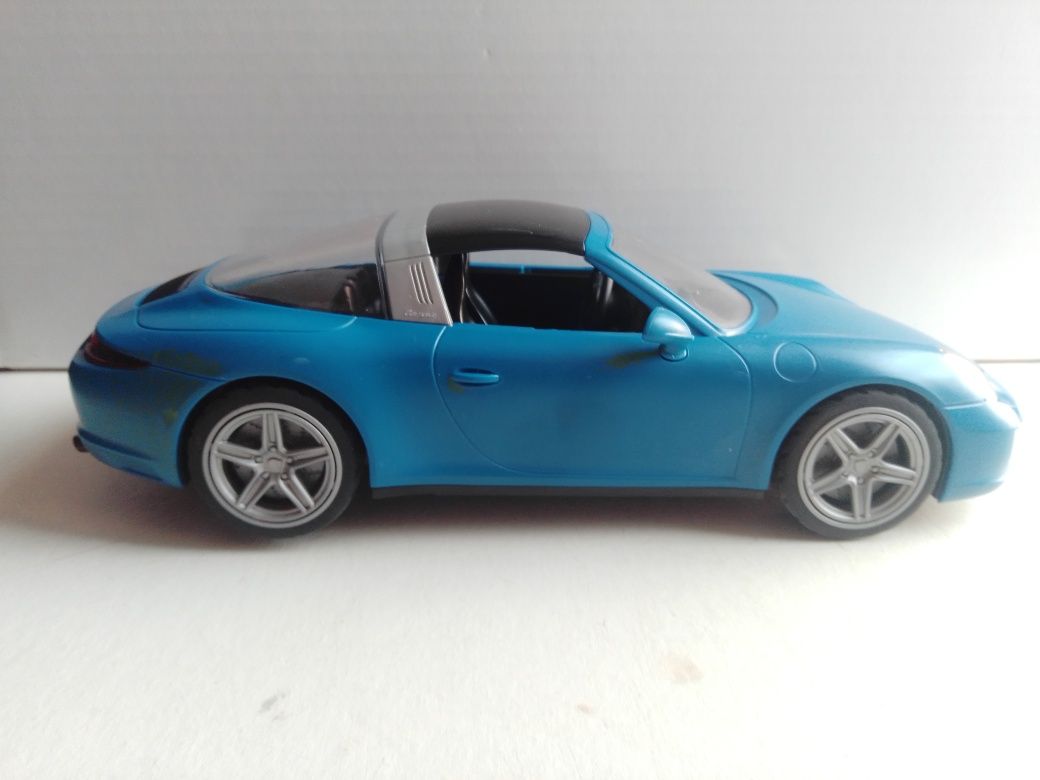 Playmobil Porches 911 Targus 4S e Carrera S.Leia descrição.