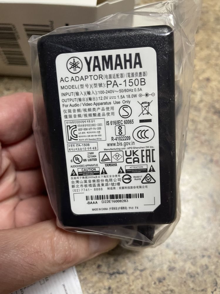 Блок живлення Yamaha PA-150