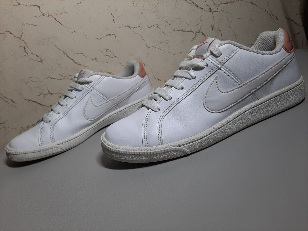 Кеды COURT ROYALE 749867-116 Nike