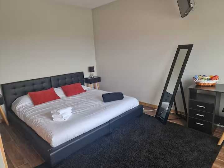 T0 mobilado em Gondarém – tudo incluído – 1 pessoa