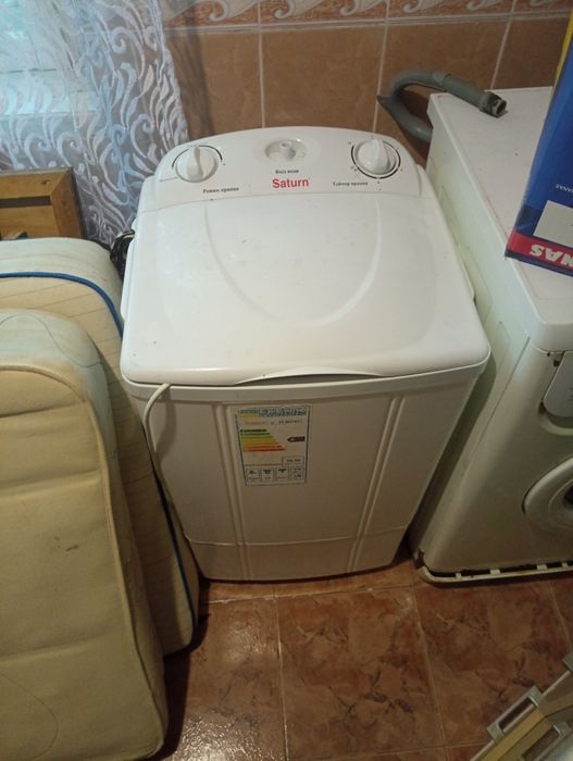 Продам пральну машину Saturn