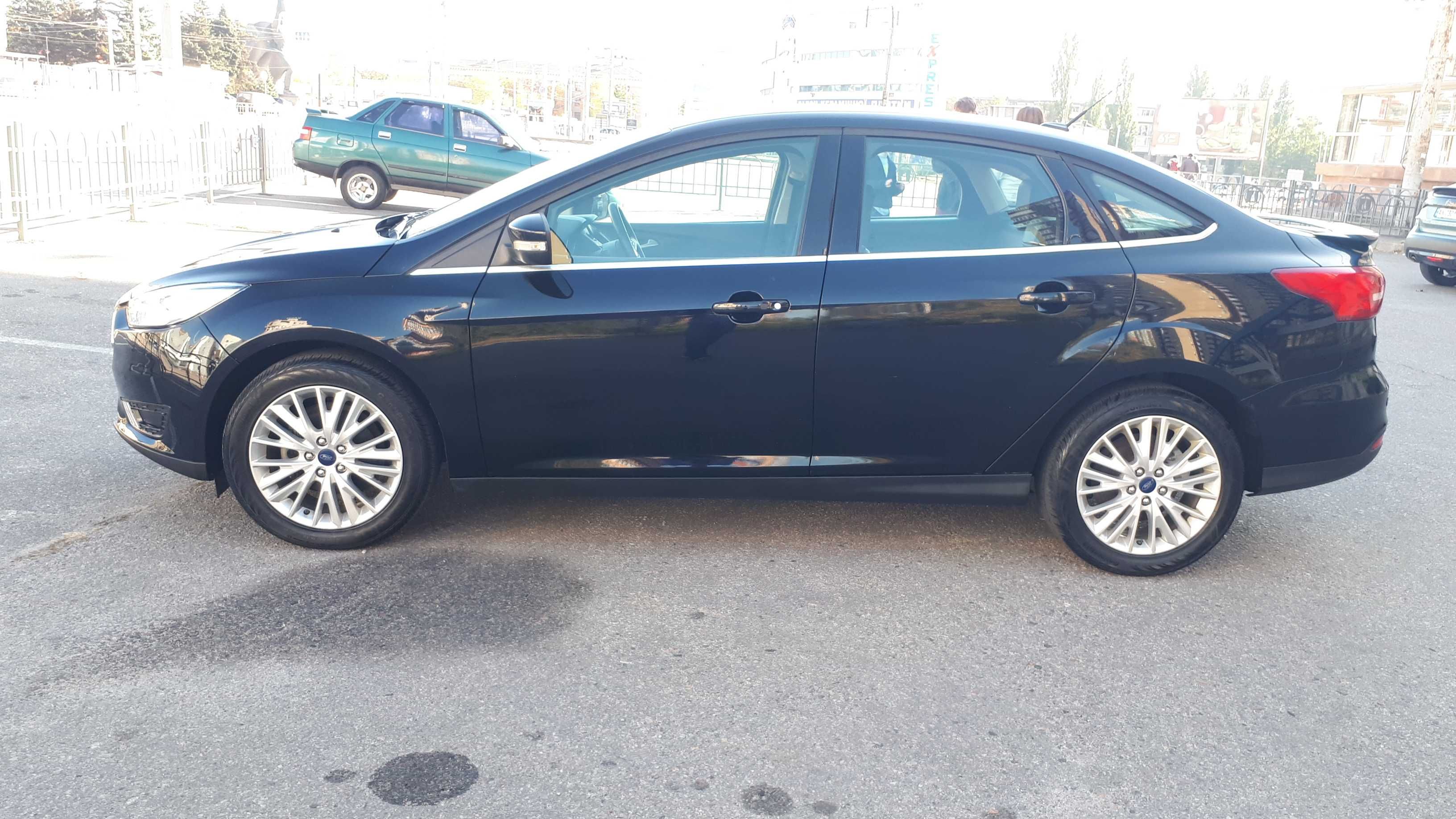 Ford Focus Titanium 2015