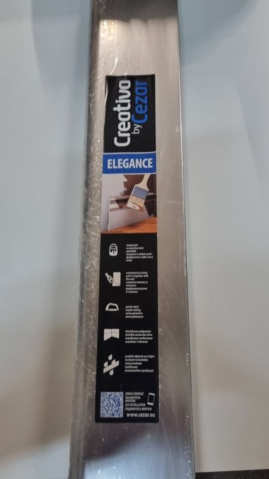 Listwa przypodłogowa cokół  srebrna