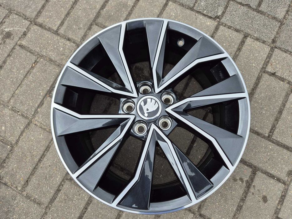 Felga Aluminiowa 16” 5x112 7Jx16 ET 46 SKODA Fabia Monte Carlo N2595