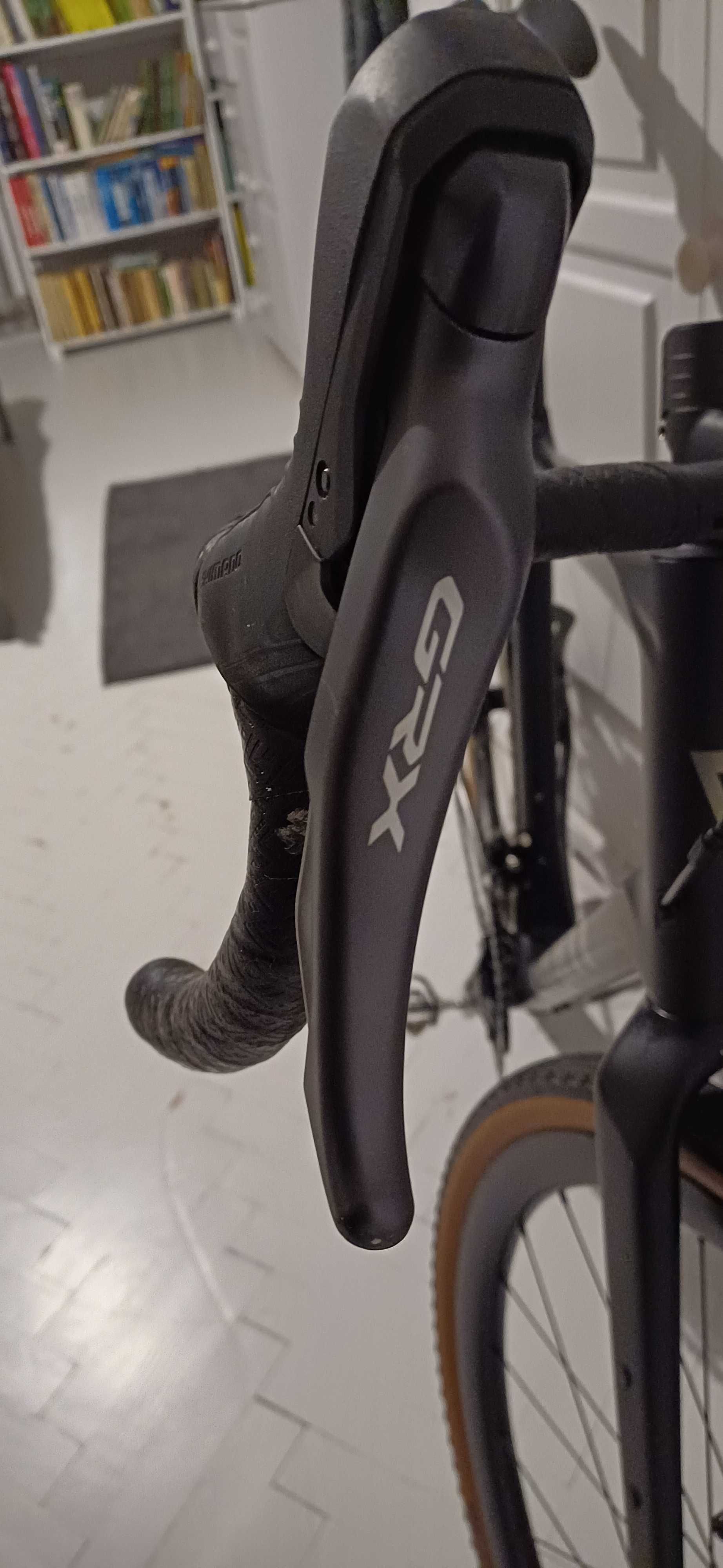 Sprzedam rower GIANT  REVOLT  ADVANCED  0 -  MODEL  z 2024 roku