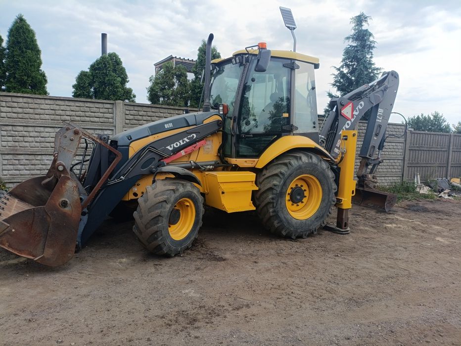 Koparko ładowarka SKUP Volvo bl 71 jak cat 428 JCB 3cx