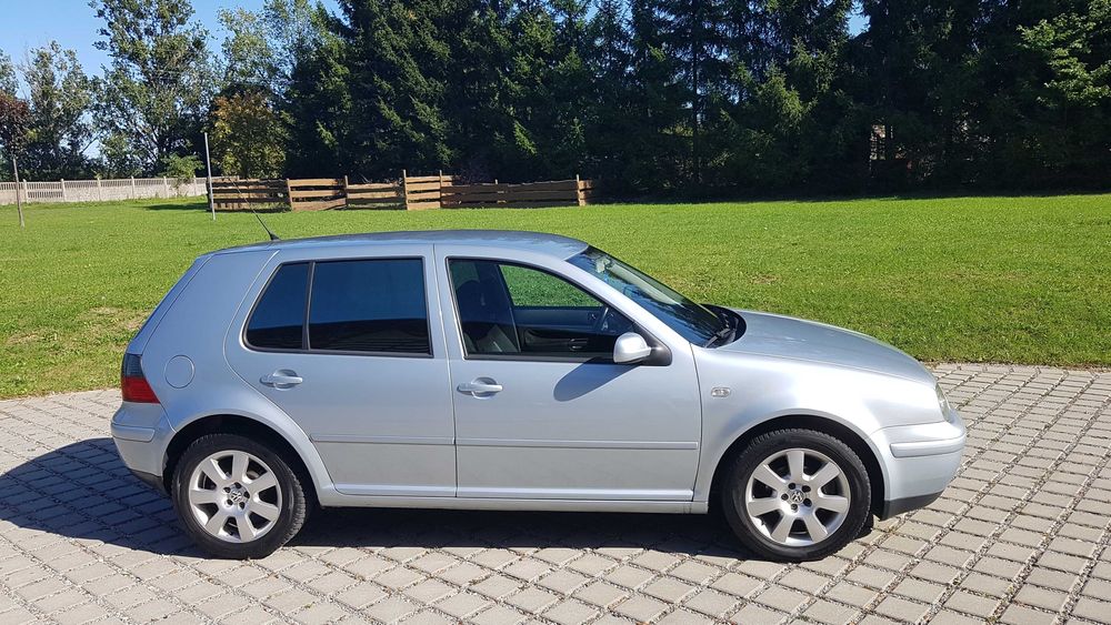 VW GOLF 4 1.6benzyna 105km wersja PACYFIC sprowadzony zrobionyNA LALE!