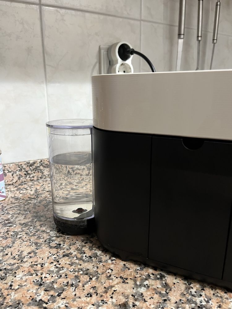 Máquina café Nespresso Vertuo