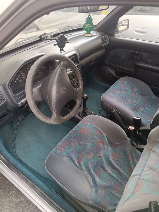 Vendo Peugeot 106