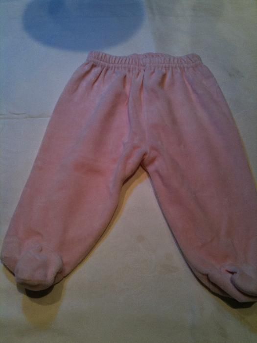 Conjunto em veludo rosa 6 meses da Zippy