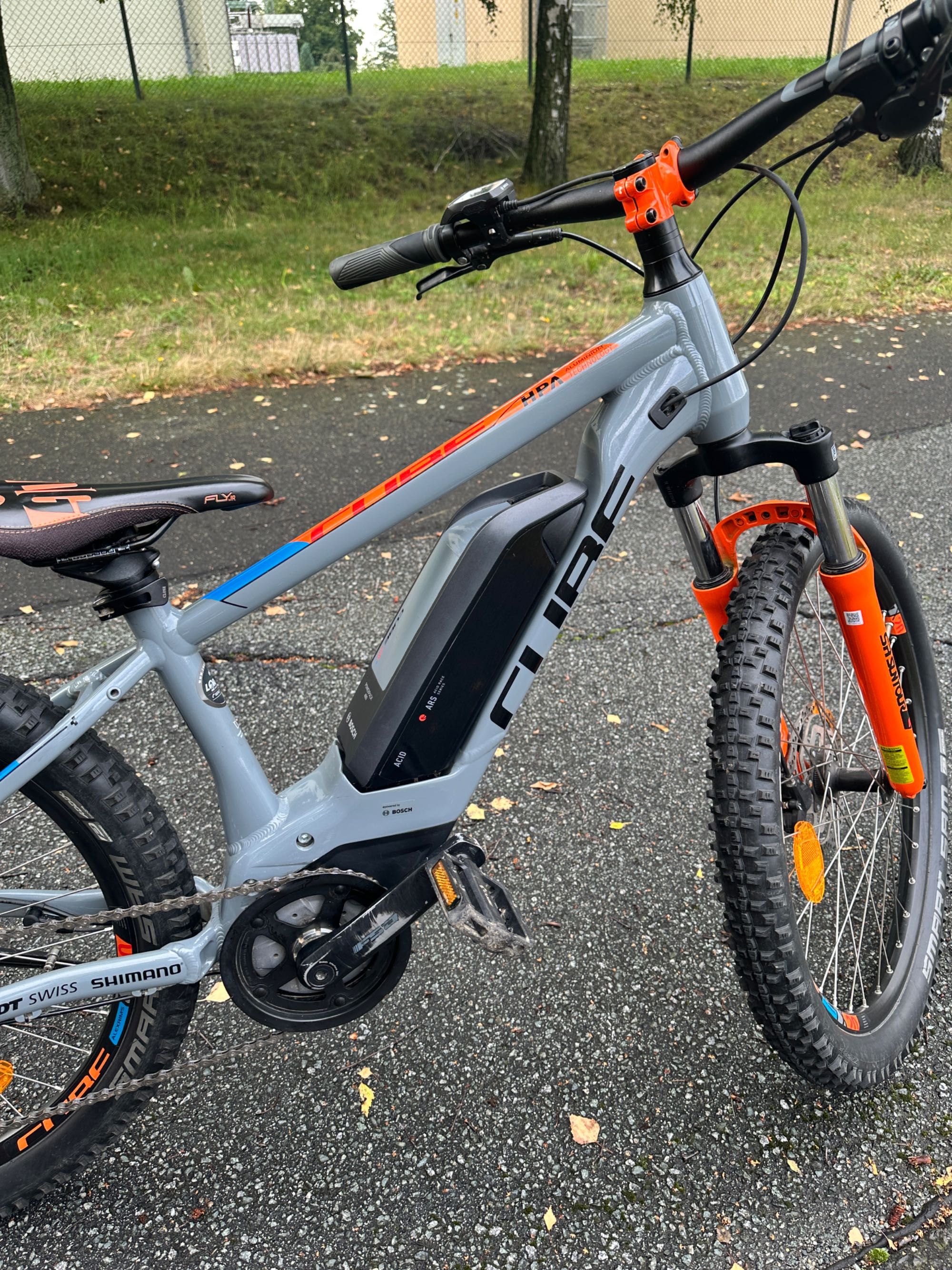 Cube Acid HPA ebike- Bosch, 400 wh, 24 koła