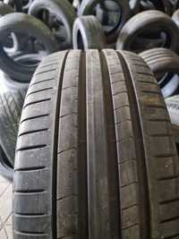 255/40 R21 Pirelli P Zero