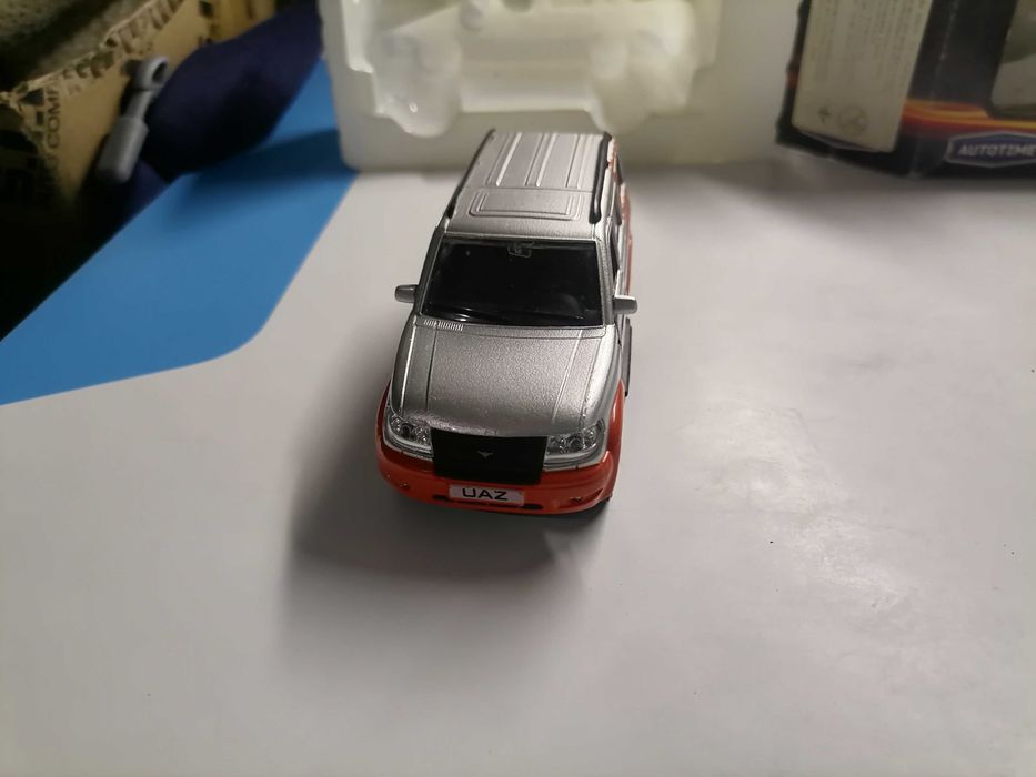 Машинка автотайм з коробкою